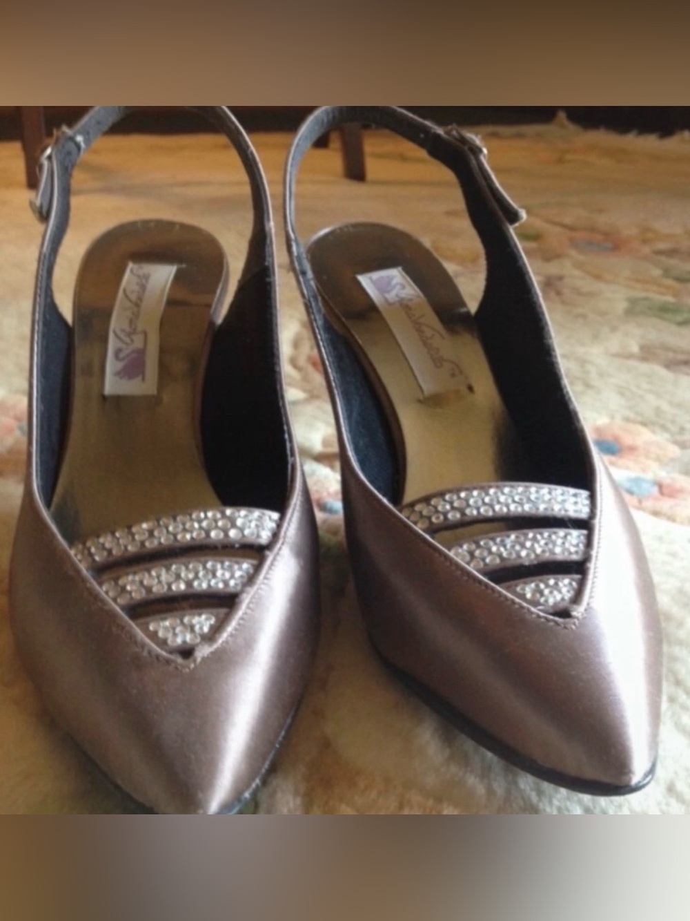 Gloria Vanderbilt Taupe Sling-back Pumps